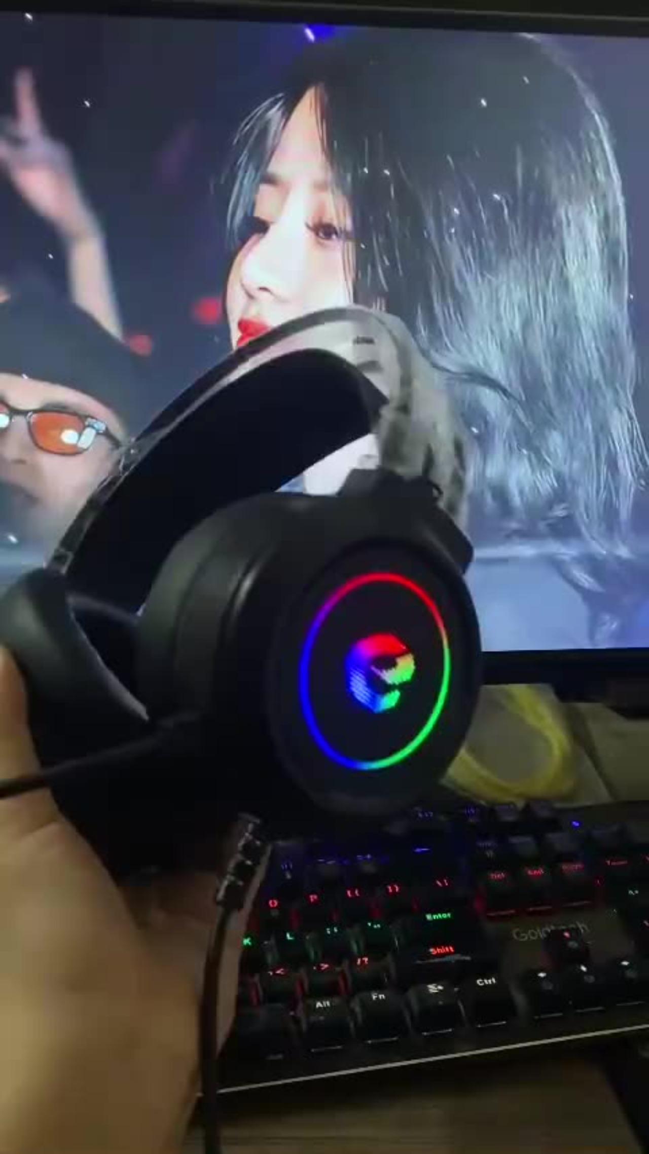 Tai nghe Gaming chữ E